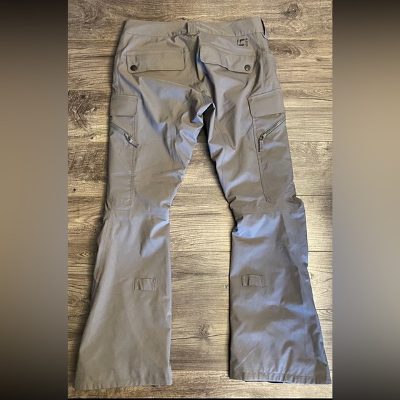 Burton Ski pants snowboarding / sledding gear women’s large dry ride - Picture 2 of 11